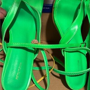 PrettyLittleThing Green Minimalist Sandals
